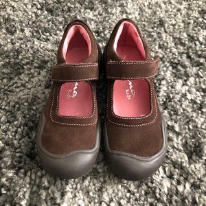 Girls Nina Brown Suede Velcro Shoes